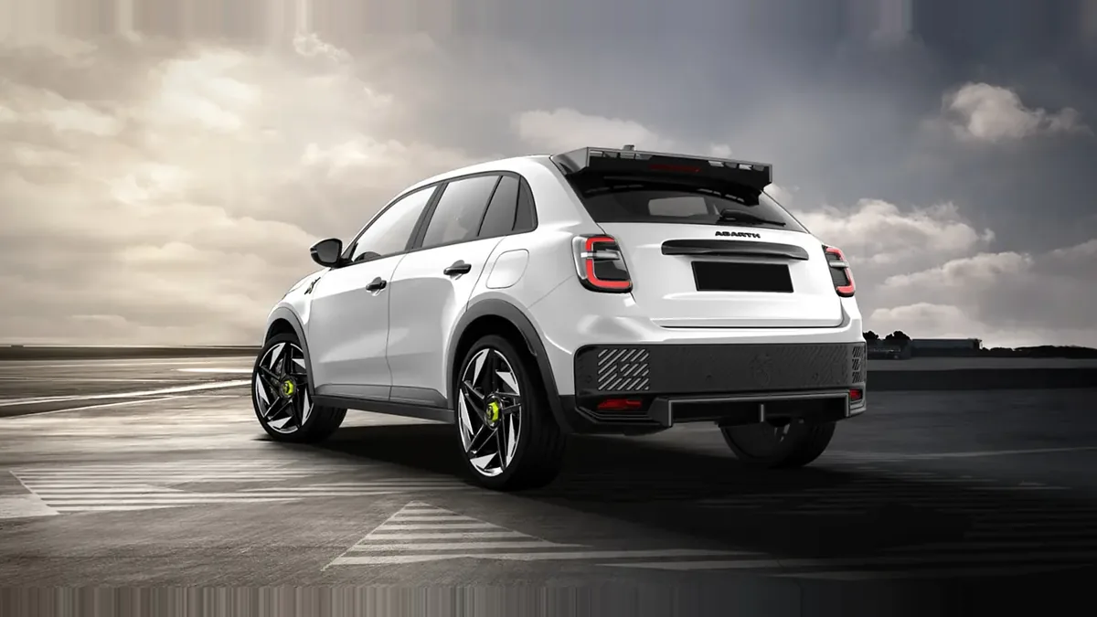 Abarth 600e Turismo en renting — Trasera