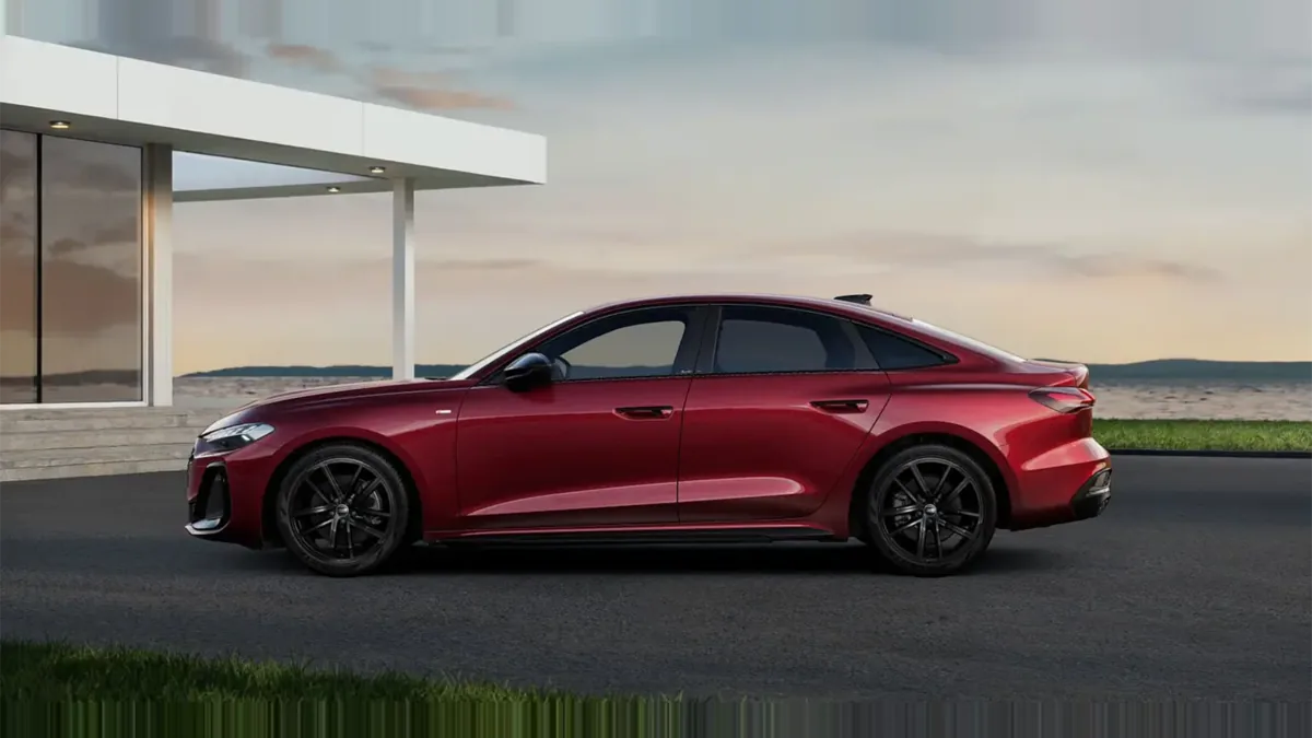 Audi A5 TDI 150kW (204CV) Black Line en renting — Lateral