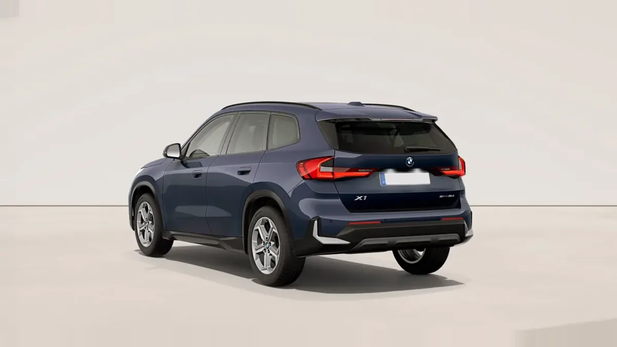 BMW X1 sDrive20d en renting — Delantera