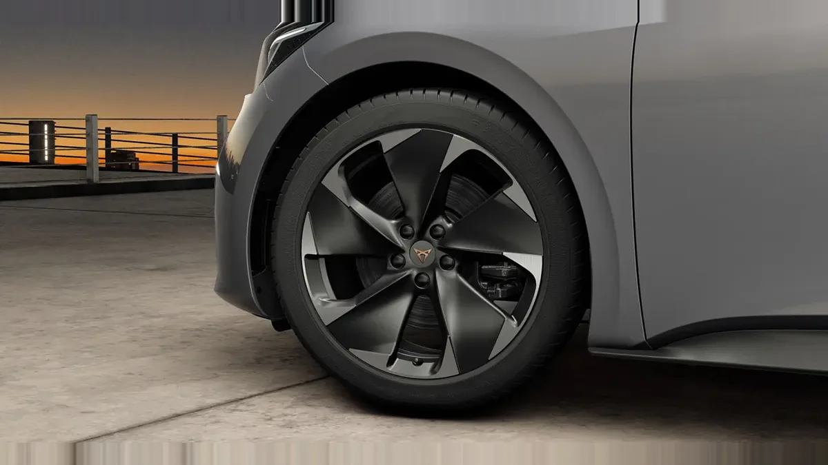 CUPRA Born e-Boost Pack Advanced Plus en renting — vista 6