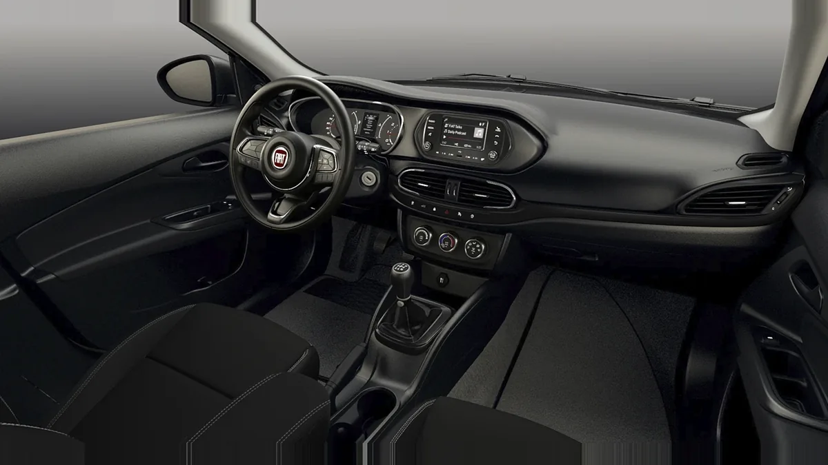 Fiat Tipo Sedán 1.6 Diésel 96kW (130CV) en renting — Delantera