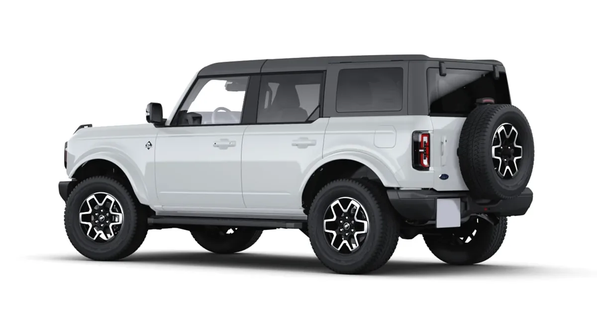 Ford Bronco Outer Banks 2.7 EcoBoost V6 335CV en renting — Trasera