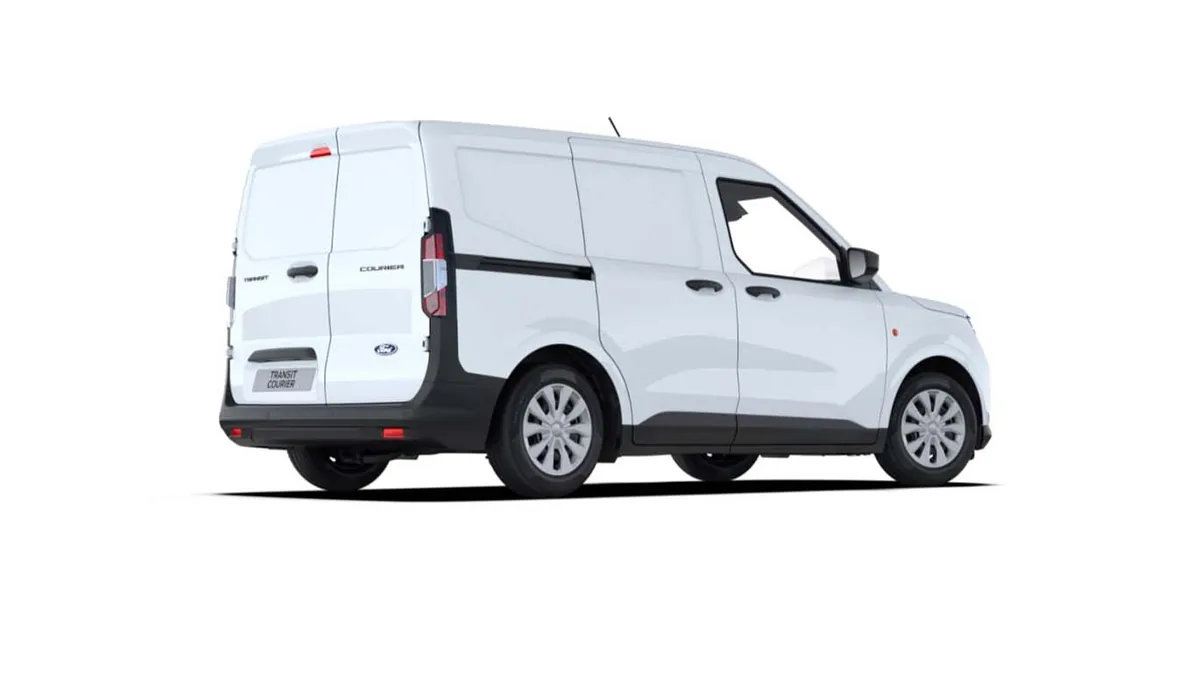 Ford Transit Courier Van 1.5 Ecoblue Trend en renting — Trasera