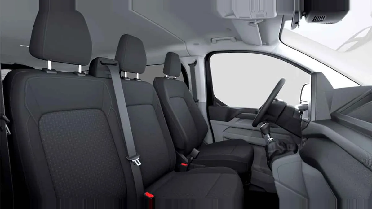 Ford Transit Custom Kombi 2.0 EcoBlue 150Cv 320 L1 Trend M1 II en renting — Delantera