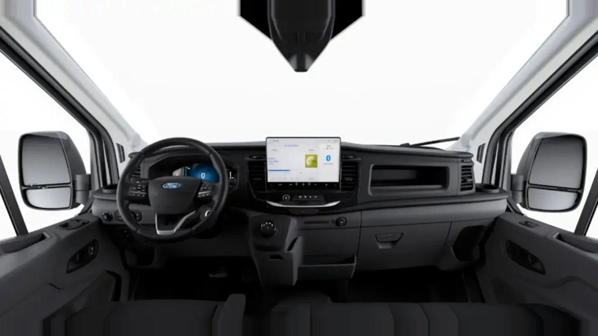 Ford Transit Van 350 L3 BEV Trend 184cv RWD II en renting — Trasera