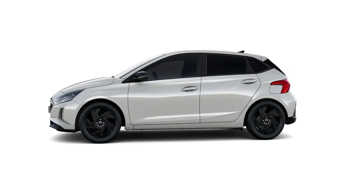 Hyundai i20 1.0T Black Line 90cv MY26 en renting — Interior