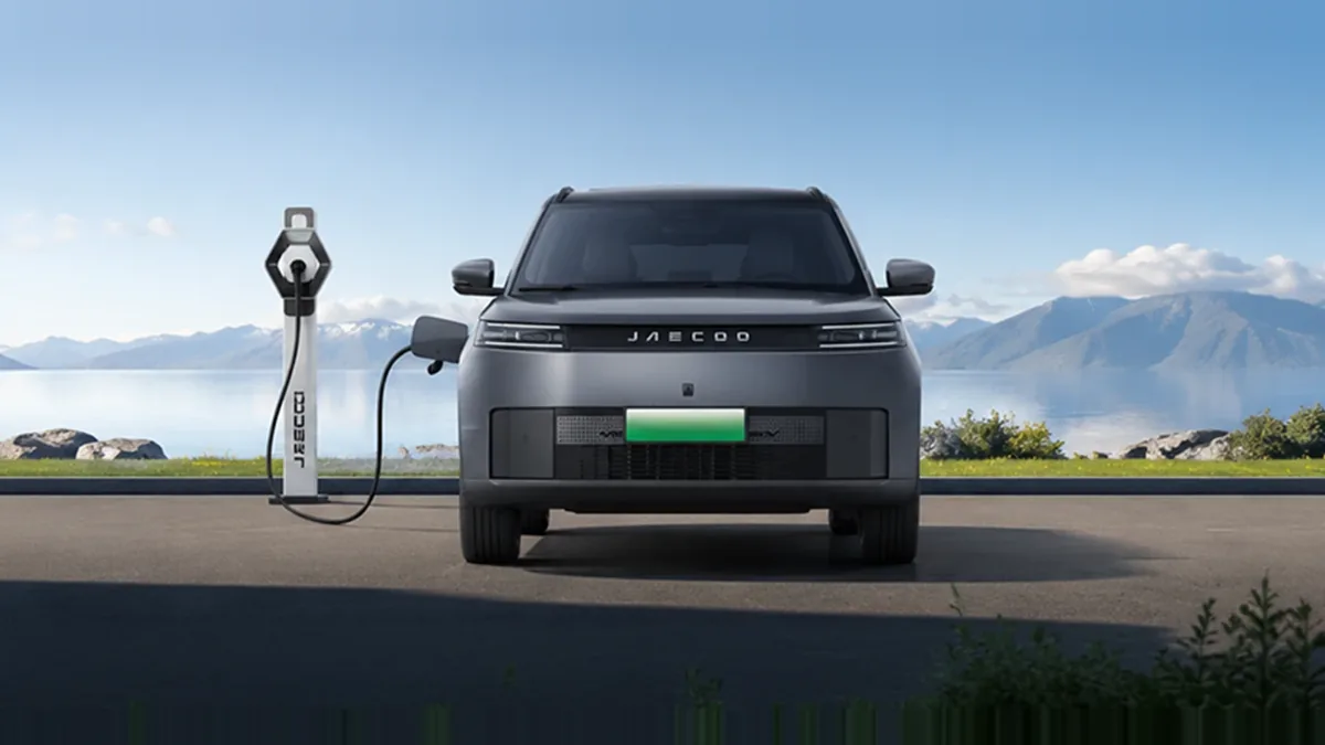 Jaecoo 5 EV Pure 155kW (211CV) 61kWh en renting — Trasera
