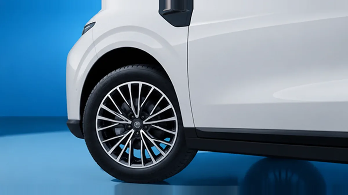 Leapmotor B10 REEV 18.8 kWh Life AT en renting — vista 7