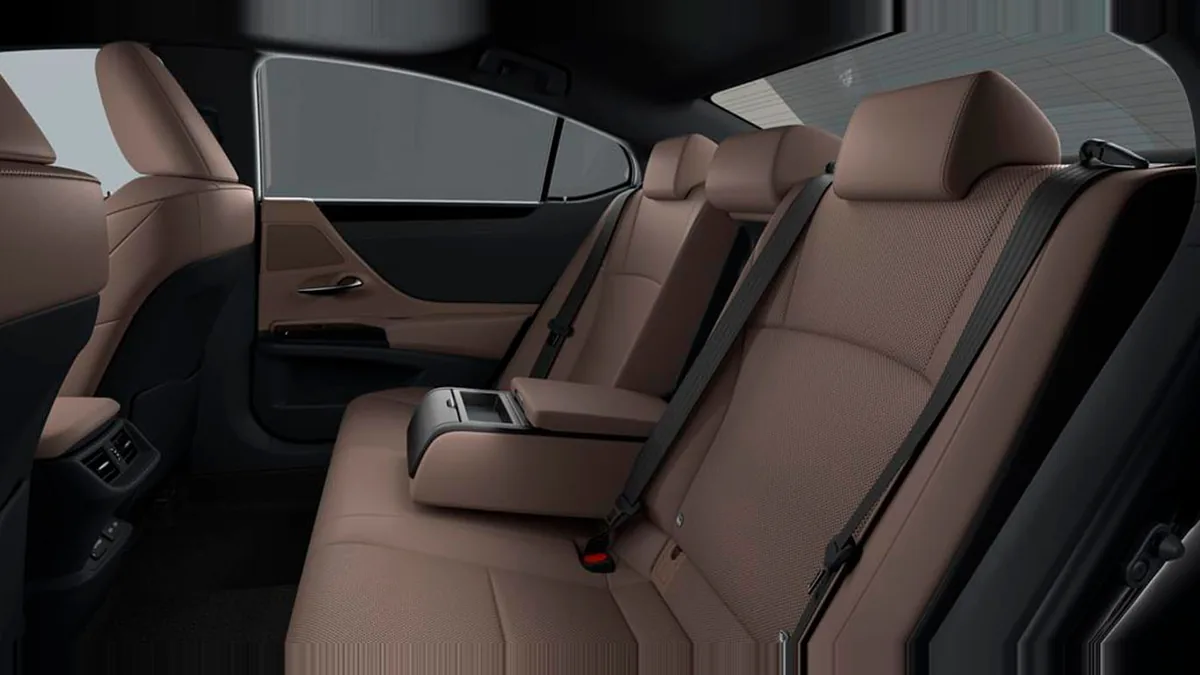 Lexus ES 2.5 300h Premium en renting — vista 6