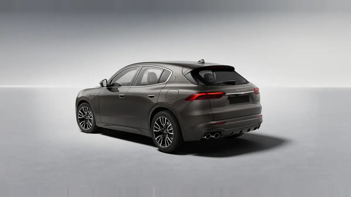 Maserati Grecale L4 MHEV 300CV AWD en renting — vista 6