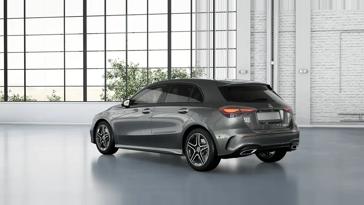 Mercedes-Benz CLASE A 250 e con tecnología híbrida EQ en renting — Lateral