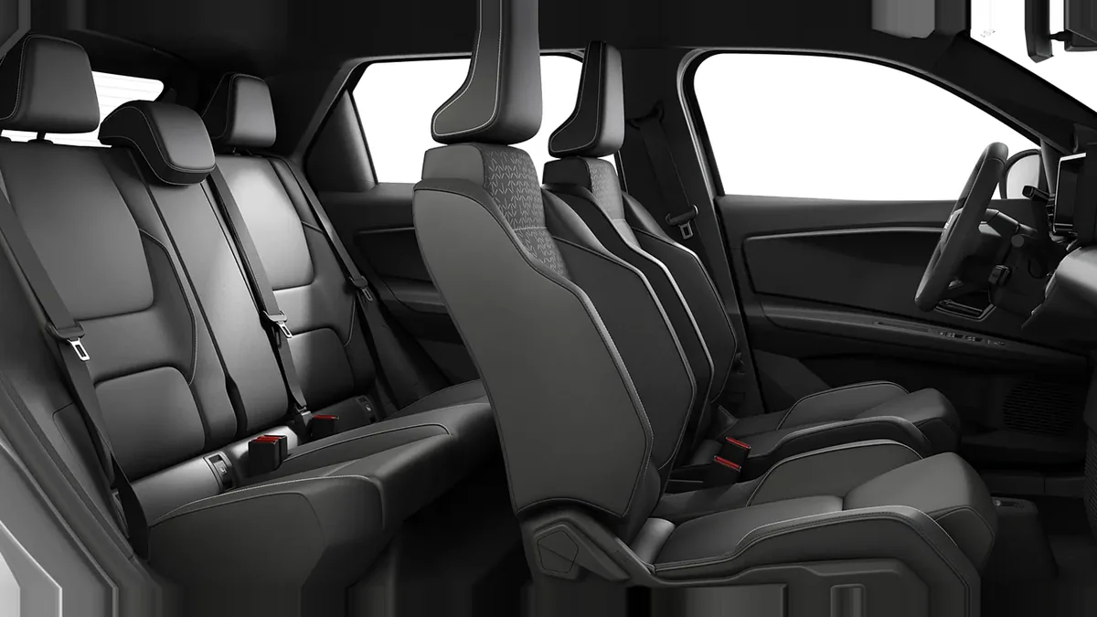 Nissan Micra 40kWh Acenta AT en renting — Interior