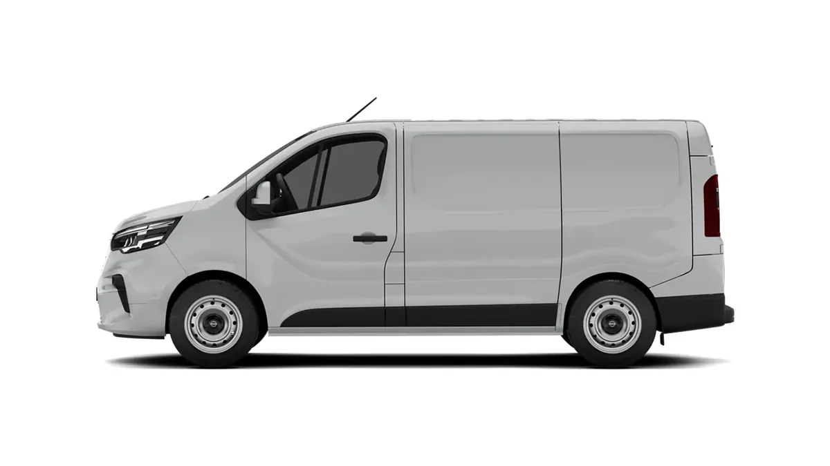 Nissan Primastar Furgón 2.0 DCI S&S L1H1 Acenta 110CV (MERCANCÍAS PROPIAS) en renting — Lateral