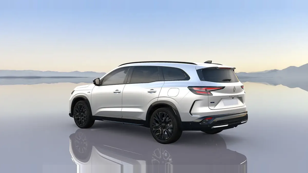 Renault Espace Espirit Alpine Full Hybrid E-Tech 146kW 7p en renting — Interior