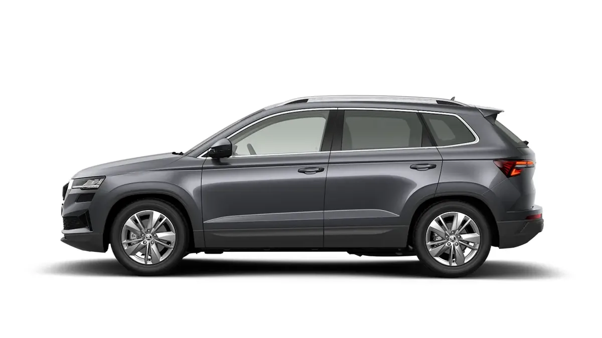 Škoda Karoq Selection 2.0 TDI 150cv 4x4 DSG en renting — Trasera