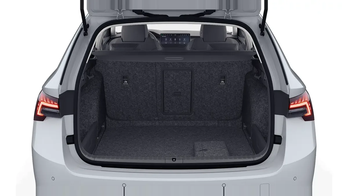 Škoda Octavia Combi 2.0 TDI DSG Selection en renting — vista 9