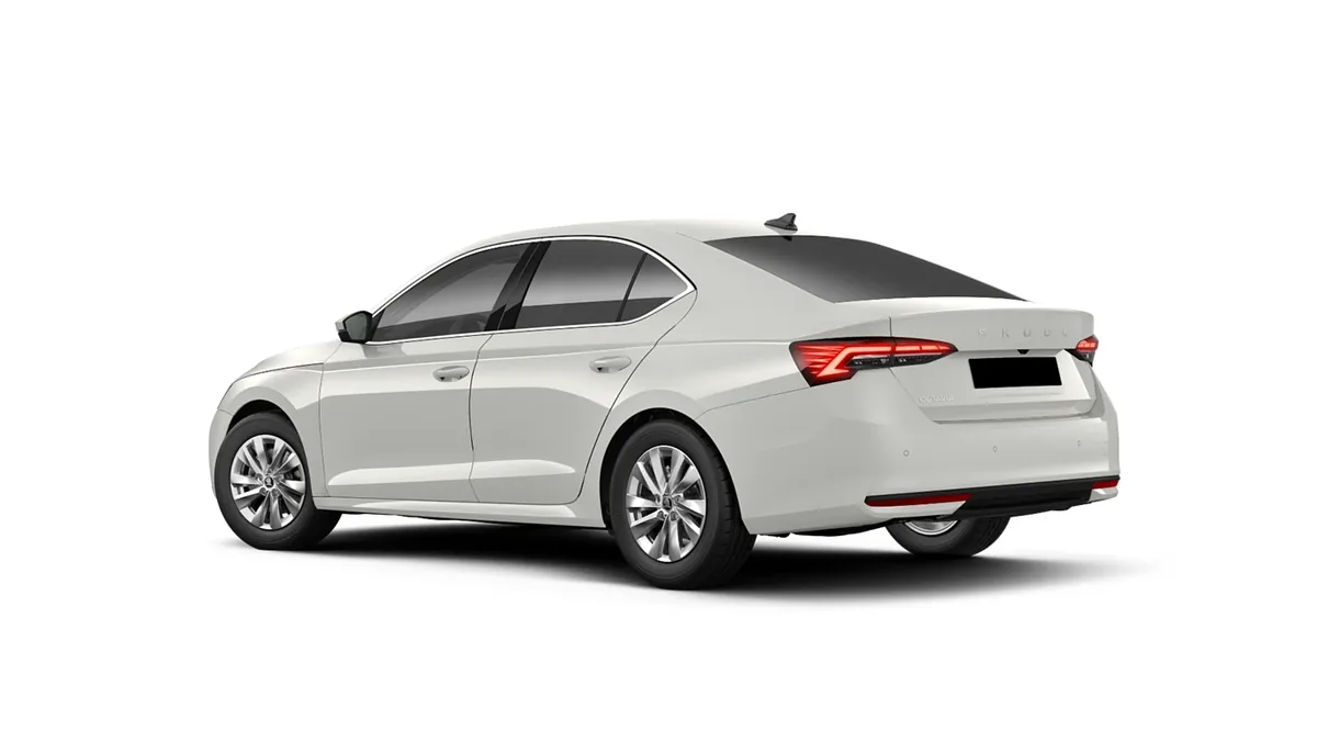 Škoda Octavia Limo Selection 2.0 TDI 150CV DSG 7vel en renting — Trasera