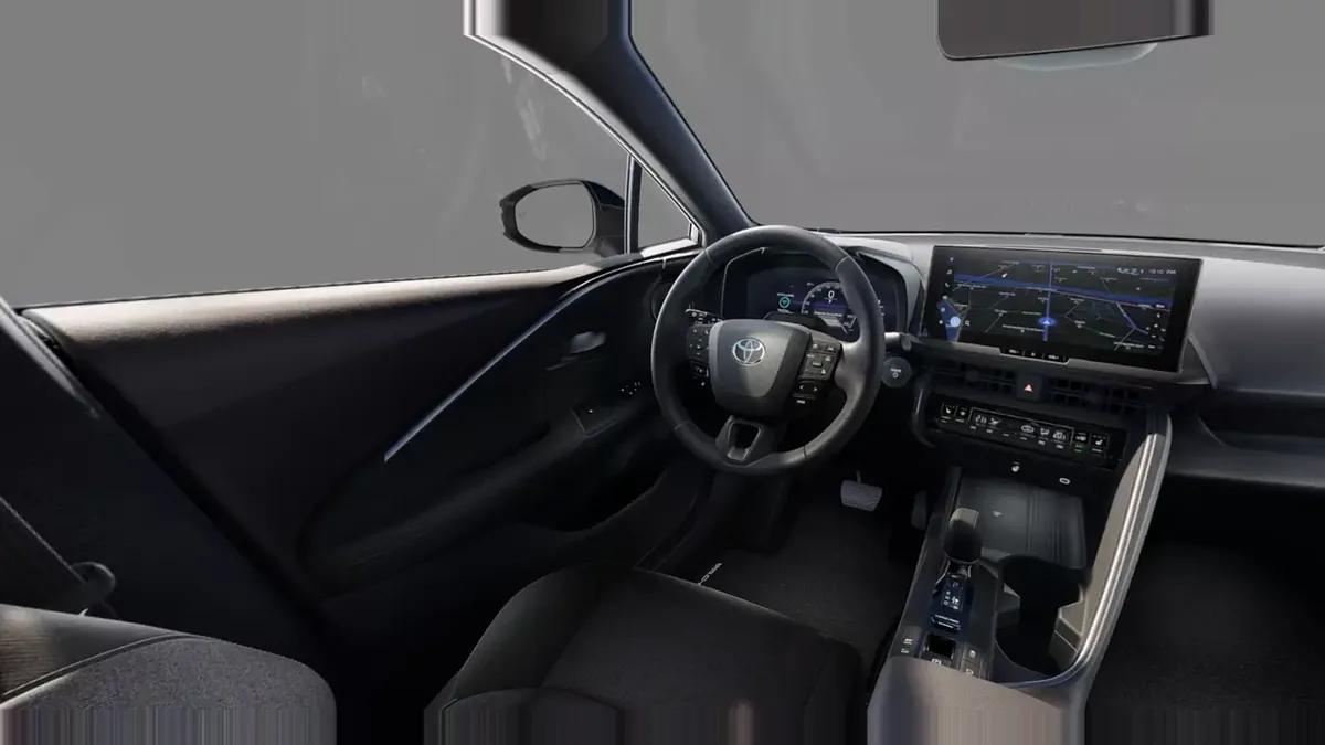 Toyota C-HR Advance Plug-in Hybrid 220 en renting — Interior