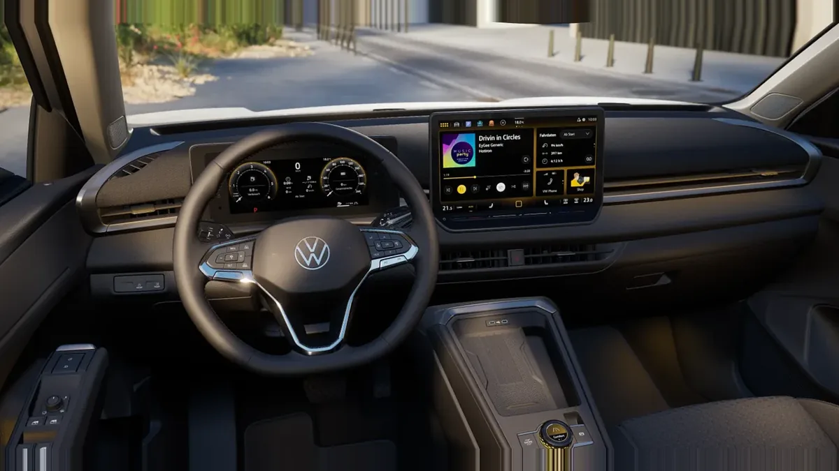 Volkswagen T-ROC Match 1.5 eTSI 150CV DSG en renting — Delantera